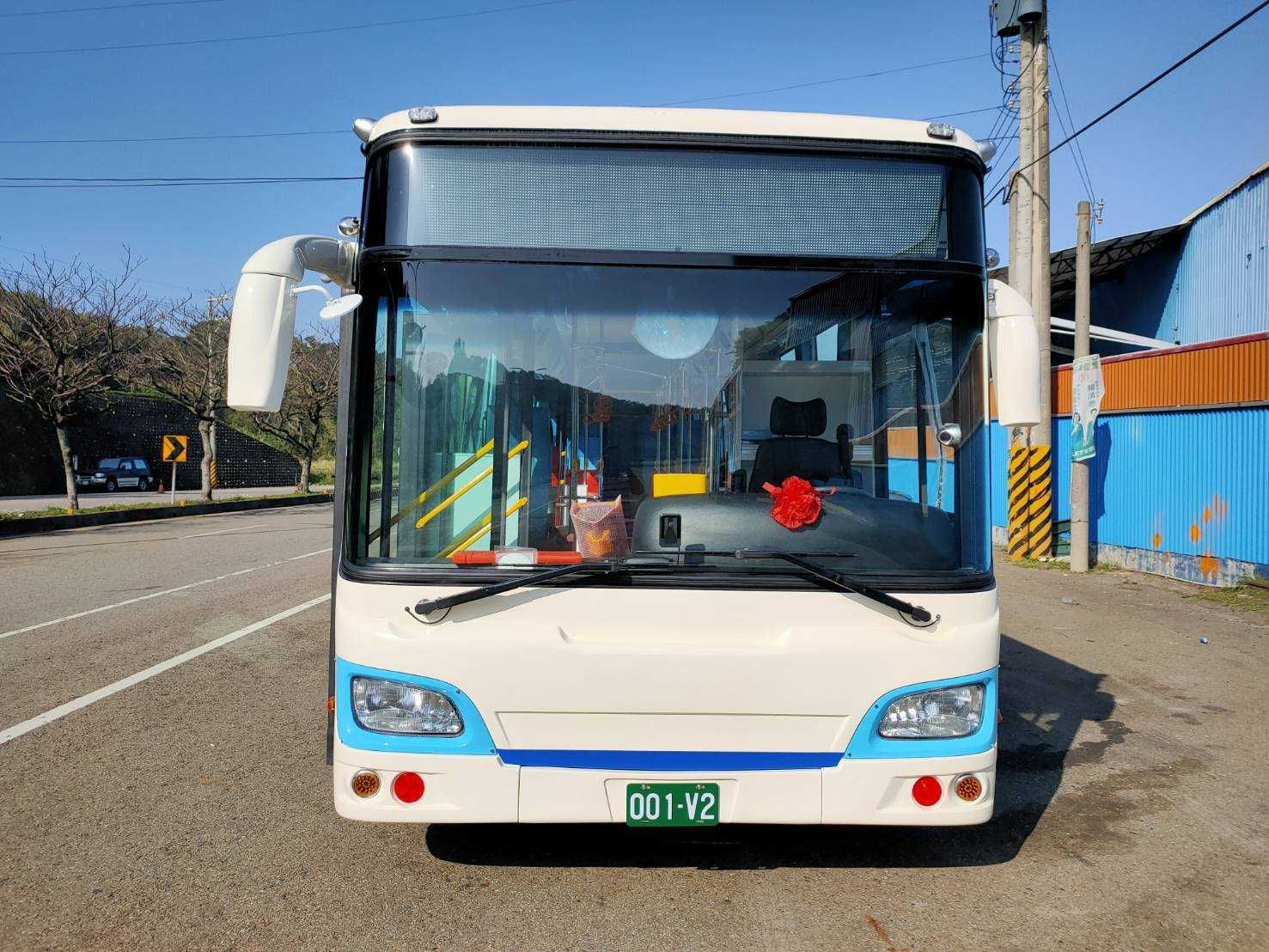 汰舊換新低地板公車